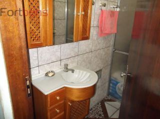 Sobrado Para Vender com 3 quartos 1 suítes no bairro Laranjeiras em Caieiras