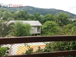 Chácara Para Vender com 3 quartos 2 suítes no bairro Laranjeiras em Caieiras