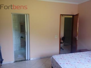 Sobrado Para Vender com 5 quartos 2 suítes no bairro Serpa em Caieiras