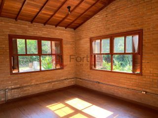 Casa Para Vender com 3 quartos 2 suítes no bairro Santa Inês em Caieiras