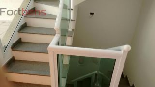 Sobrado Para Vender com 3 quartos 1 suítes no bairro Serpa em Caieiras
