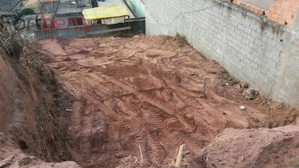 Lote / Terreno de Bairro Para Vender no bairro Laranjeiras em Caieiras