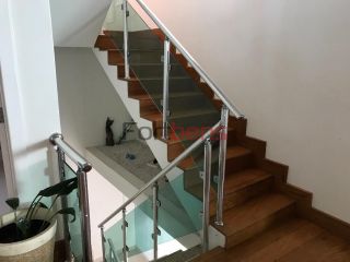 Casa de Condomínio Para Vender com 6 quartos 4 suítes no bairro Caraguatá em Mairiporã