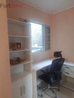 Sobrado Para Vender com 3 quartos no bairro Laranjeiras em Caieiras
