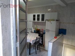 Sobrado Para Vender com 3 quartos 1 suítes no bairro Laranjeiras em Caieiras