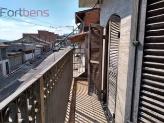 Sobrado Para Vender com 3 quartos 1 suítes no bairro Laranjeiras em Caieiras