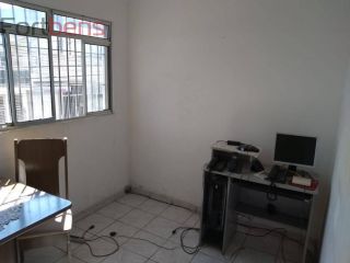 Sobrado Para Vender com 3 quartos 1 suítes no bairro Laranjeiras em Caieiras