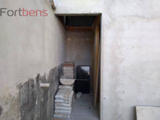 Sobrado Para Vender com 3 quartos 1 suítes no bairro Laranjeiras em Caieiras