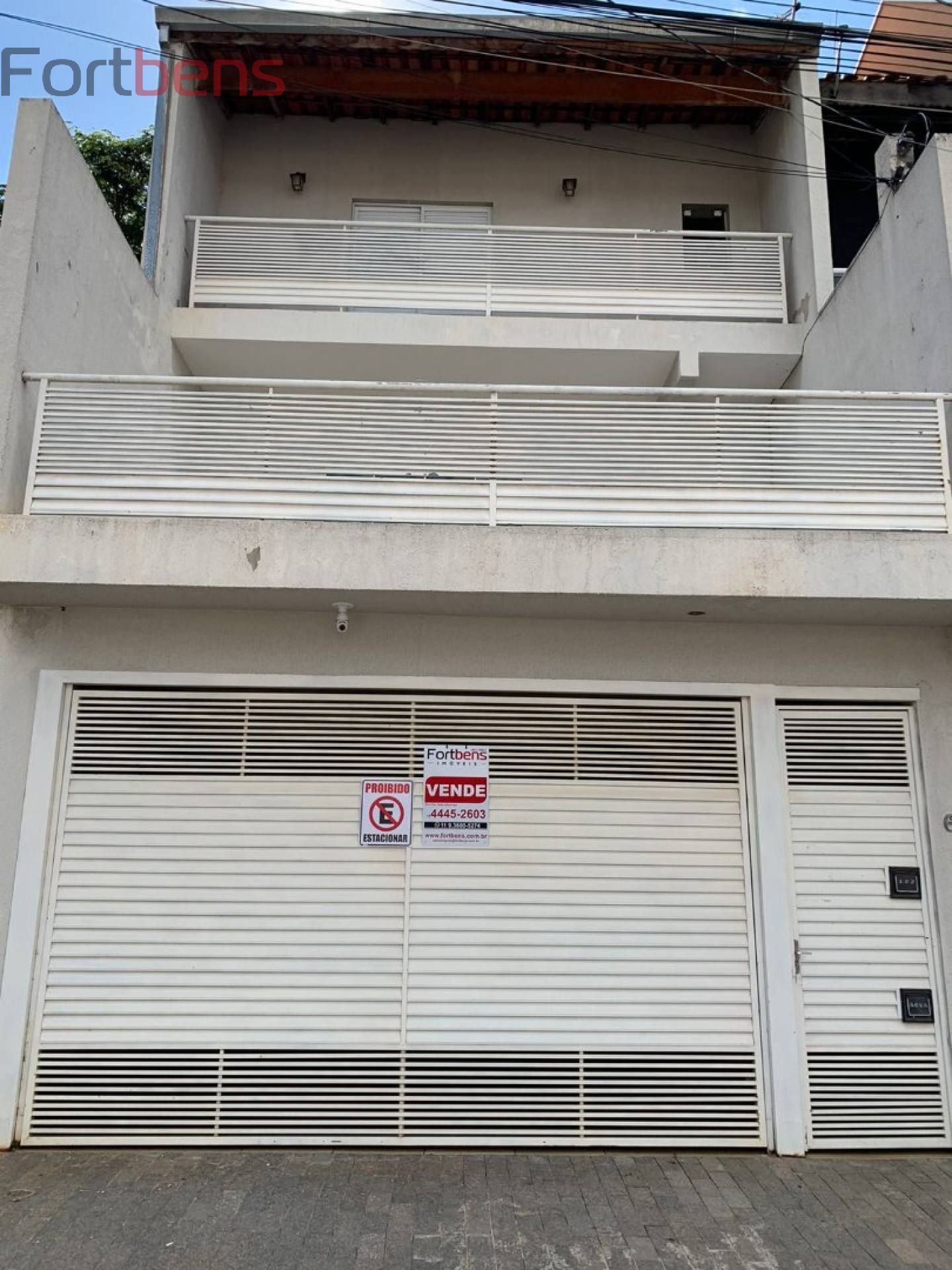 Casa Para Vender com 3 quartos 1 suítes no bairro Laranjeiras em Caieiras