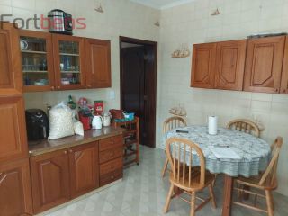 Casa Para Vender com 4 quartos no bairro Serpa em Caieiras
