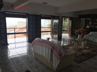 Sobrado Para Vender com 6 quartos 3 suítes no bairro Alpes de Caieiras em Caieiras