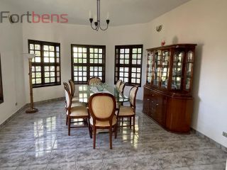 Sobrado Para Vender com 6 quartos 3 suítes no bairro Alpes de Caieiras em Caieiras