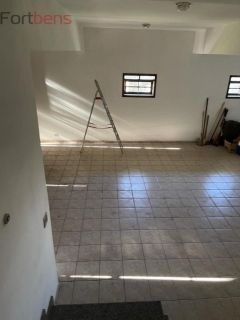Sobrado Para Vender com 6 quartos 3 suítes no bairro Alpes de Caieiras em Caieiras