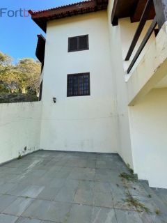 Sobrado Para Vender com 6 quartos 3 suítes no bairro Alpes de Caieiras em Caieiras