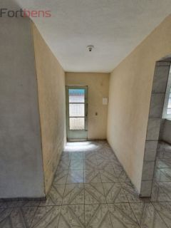 Sobrado Para Vender com 3 quartos no bairro Jardim Nova Esperança em Francisco Morato