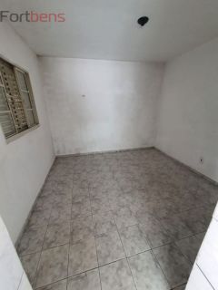 Sobrado Para Vender com 3 quartos no bairro Jardim Nova Esperança em Francisco Morato