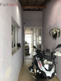 Sobrado Para Vender com 3 quartos 1 suítes no bairro Laranjeiras em Caieiras