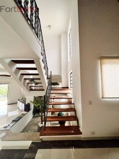 Sobrado Para Vender com 3 quartos 2 suítes no bairro Alpes de Caieiras em Caieiras