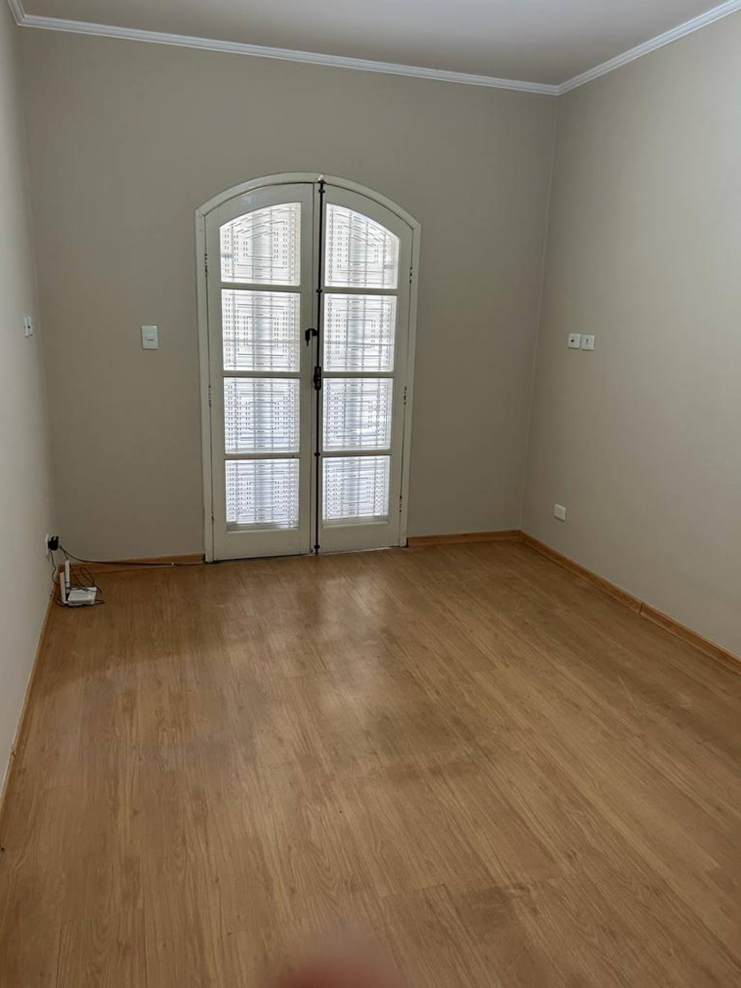 Sala Comercial Para Alugar no bairro Região Central em Caieiras
