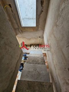 Sobrado Para Vender com 3 quartos 1 suítes no bairro Serpa em Caieiras