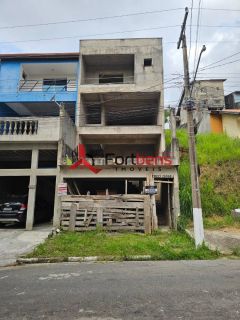 Sobrado Para Vender com 3 quartos 1 suítes no bairro Serpa em Caieiras