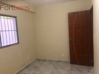 Sobrado Para Alugar com 6 quartos 2 suítes no bairro Laranjeiras em Caieiras