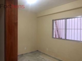 Sobrado Para Alugar com 6 quartos 2 suítes no bairro Laranjeiras em Caieiras