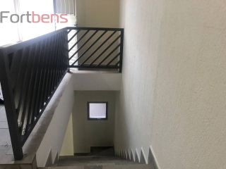 Sobrado Para Alugar com 6 quartos 2 suítes no bairro Laranjeiras em Caieiras