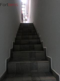 Sobrado Para Alugar com 6 quartos 2 suítes no bairro Laranjeiras em Caieiras