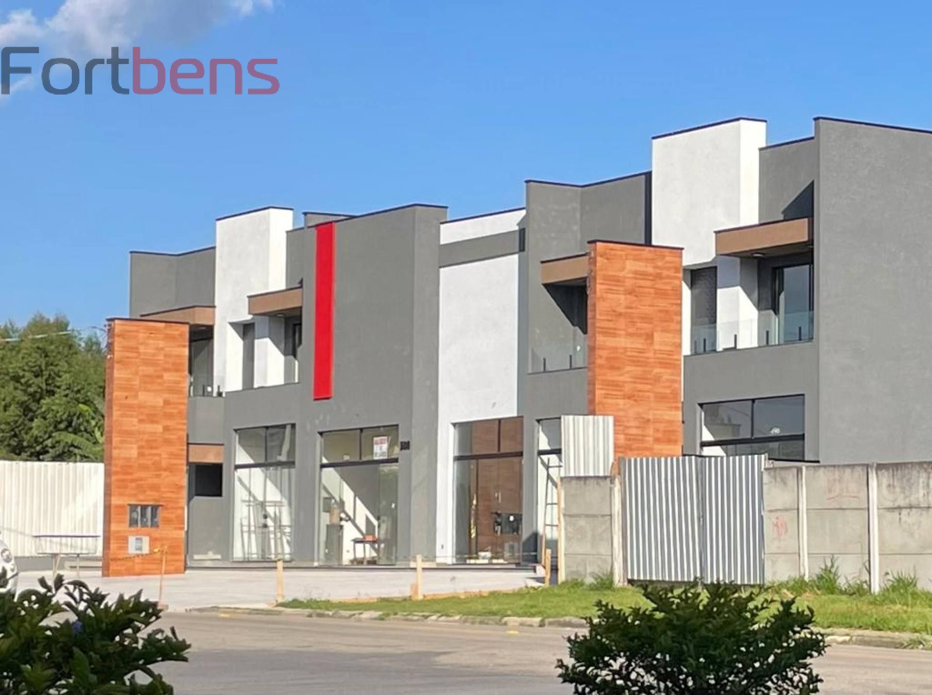 Sala Comercial Para Alugar no bairro Região Central em Caieiras 