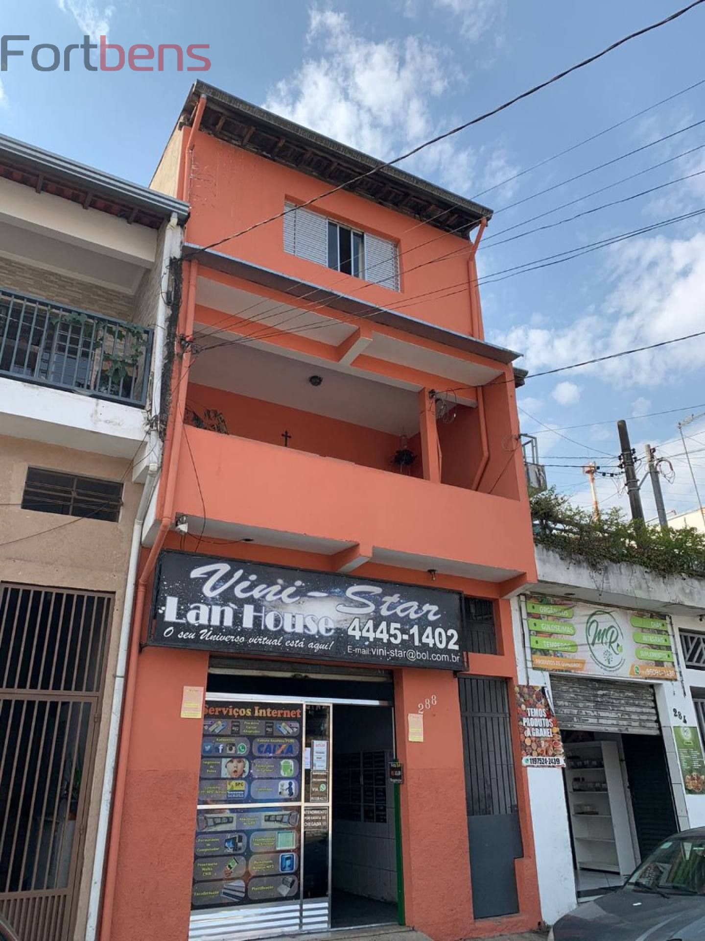 Sobrado Para Vender com 3 quartos 1 suítes no bairro Serpa em Caieiras