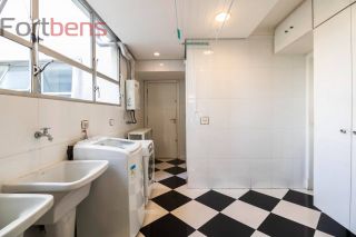 Apartamento Para Vender com 2 quartos 1 suítes no bairro Jardim Paulista em São Paulo