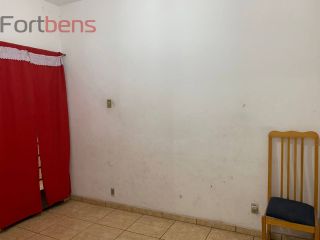 Sobrado Para Vender com 5 quartos no bairro Região Central em Caieiras