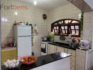 Sobrado Para Vender com 5 quartos no bairro Região Central em Caieiras