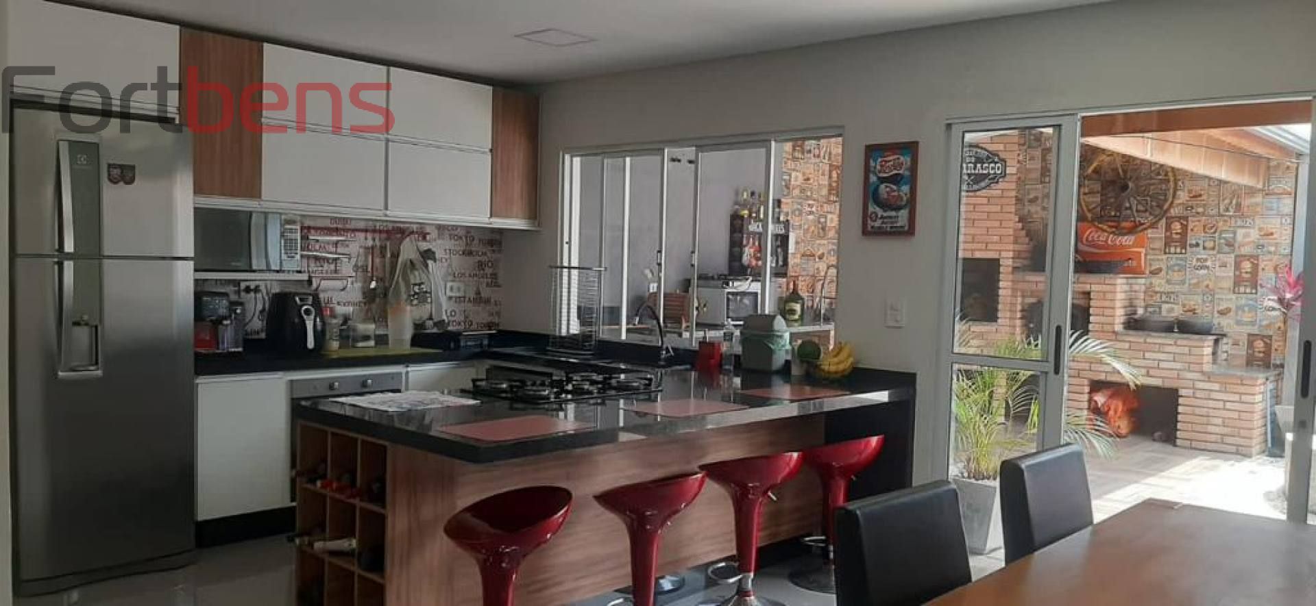 Casa Para Vender com 3 quartos 1 suítes no bairro Serpa em Caieiras