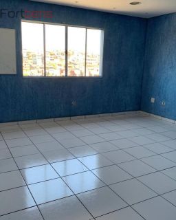 Galpão / Depósito / Armazém Para Vender no bairro Serpa em Caieiras