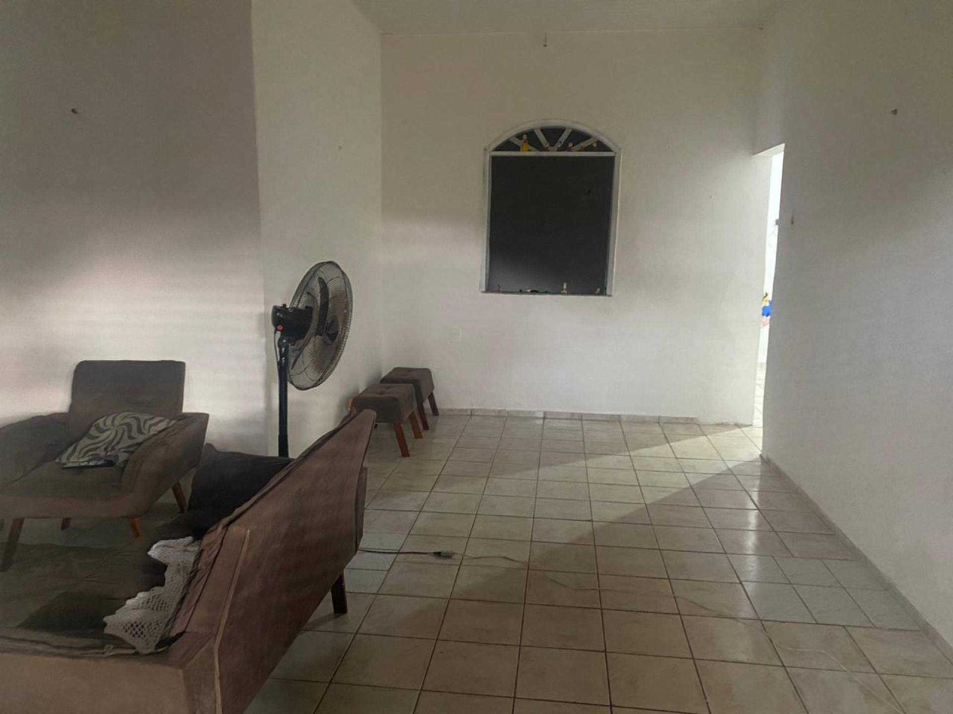 075 Casa Para Vender com 3 quartos 3 suítes no bairro Cohab Anil II em São Luís