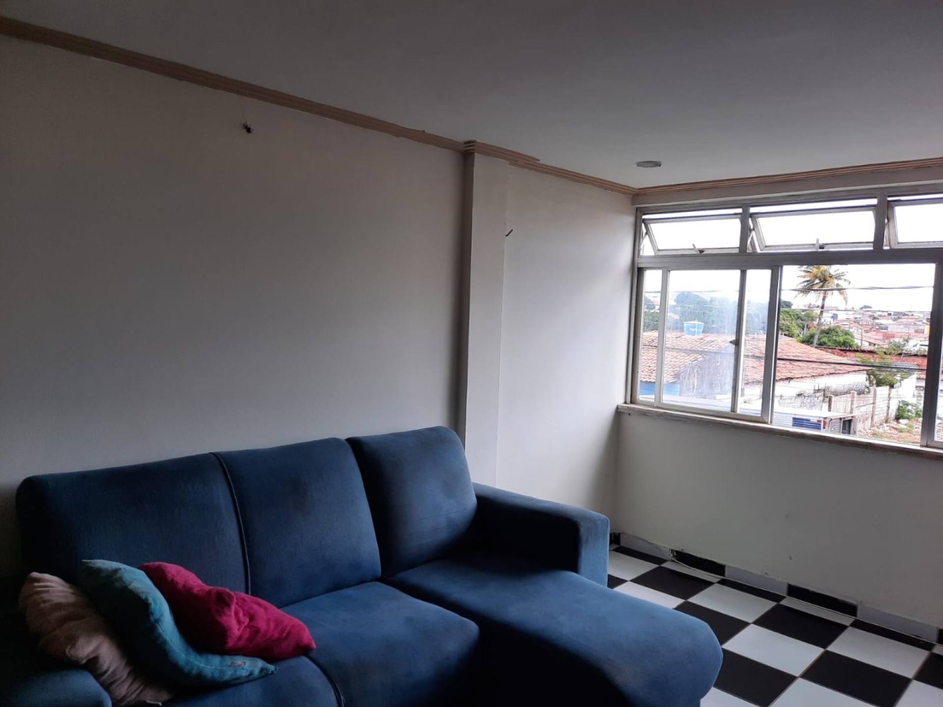 075 / Apartamento de 03 quartos 77m² à venda no bairro Turu em São Luís