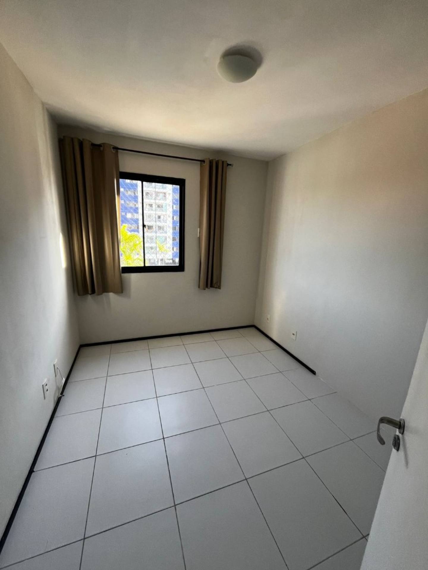 075 Vendo Grand Park Águas 04 quartos 87m² no Calhau em São Luís