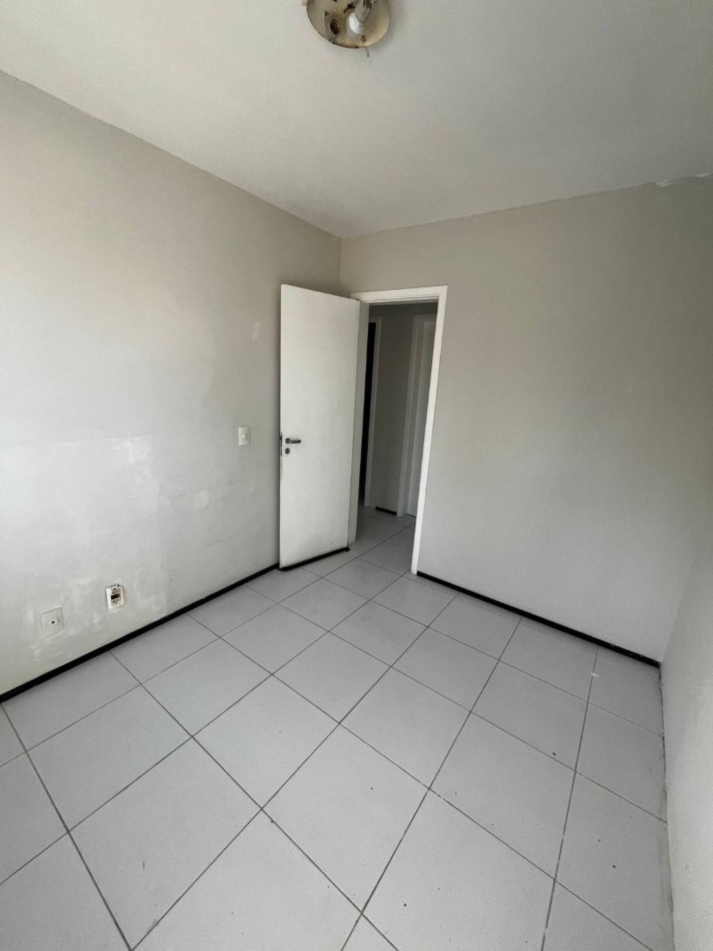 075 Vendo Grand Park Águas 04 quartos 87m² no Calhau em São Luís
