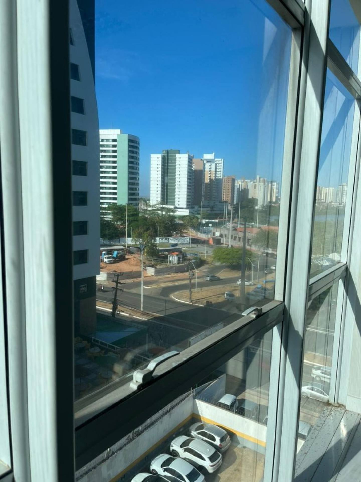 075 Sala Comercial Para Vender 33m² no bairro Ponta D´Areia em São Luís