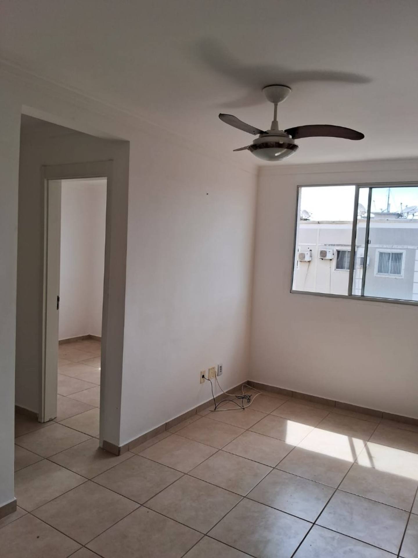 100 Apartamento Para Vender com 2 quartos na Estrada da Maioba.