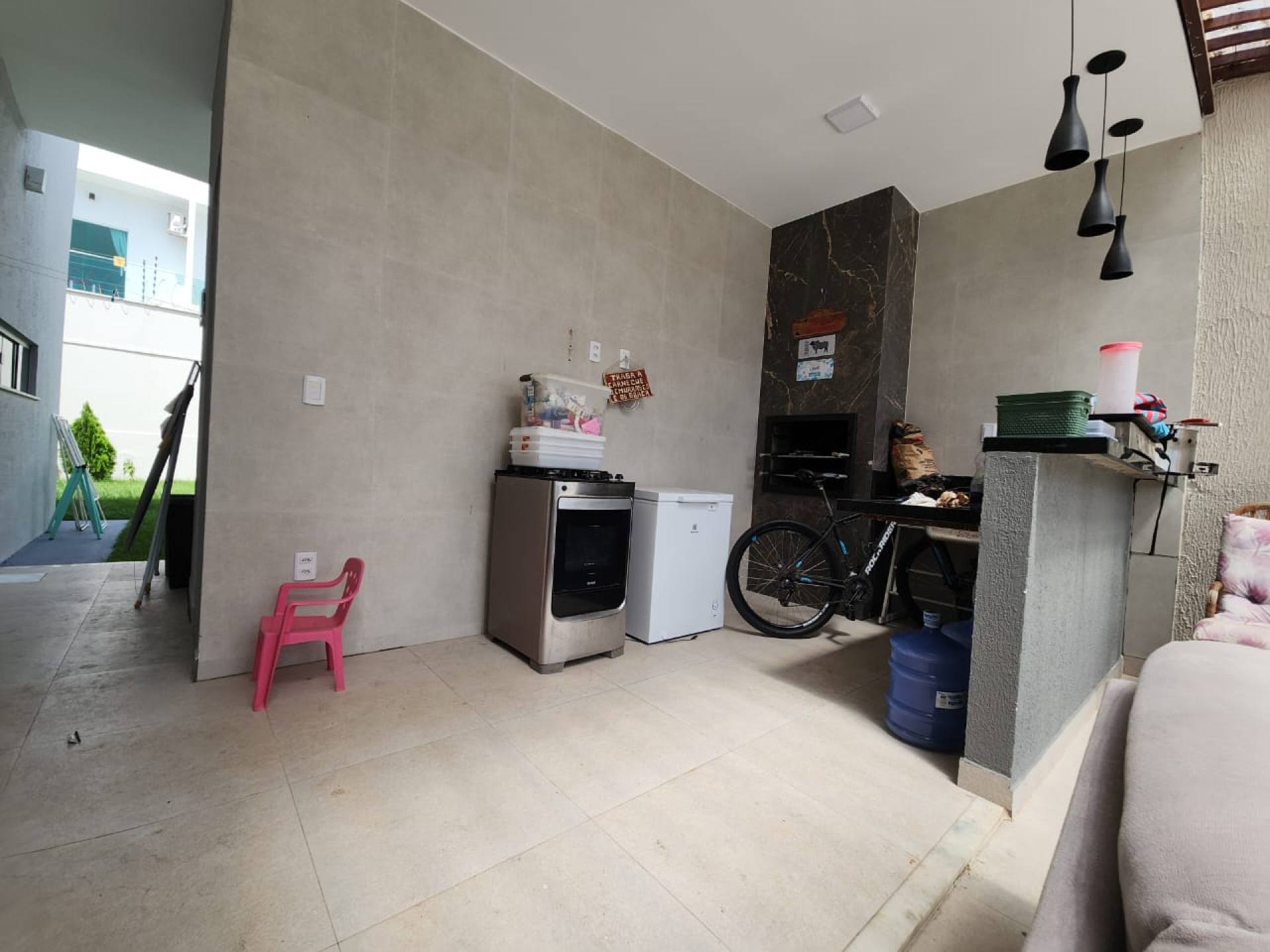 075 Vendo Belissima Casa com Piscina área gourmet | 450m² no bairro Olho d\'Agua em São Luís