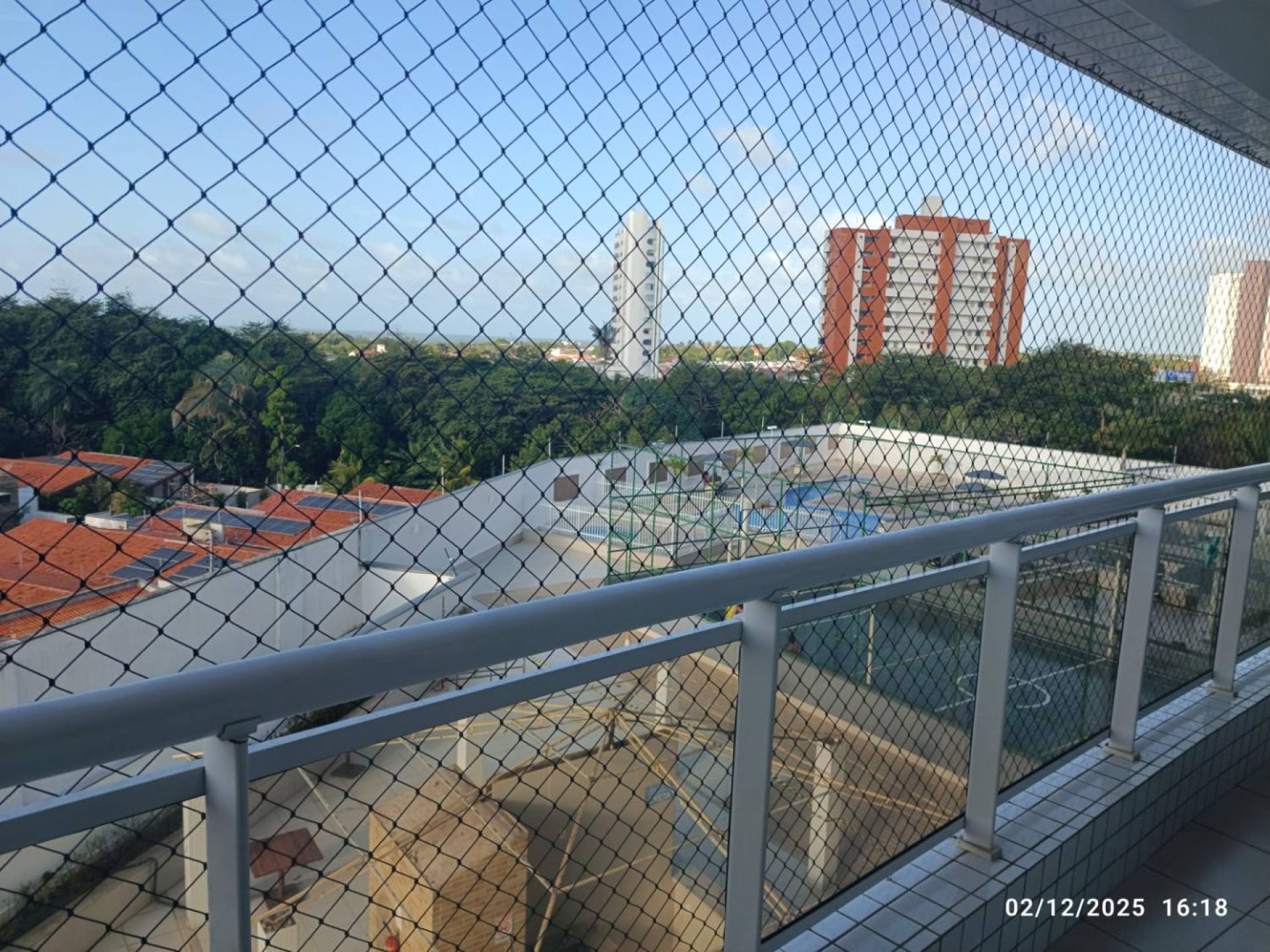 075 Vendo excelente apartamento Semi-mobiliado 02 quartos 70m² no Parque Shalom em São Luís