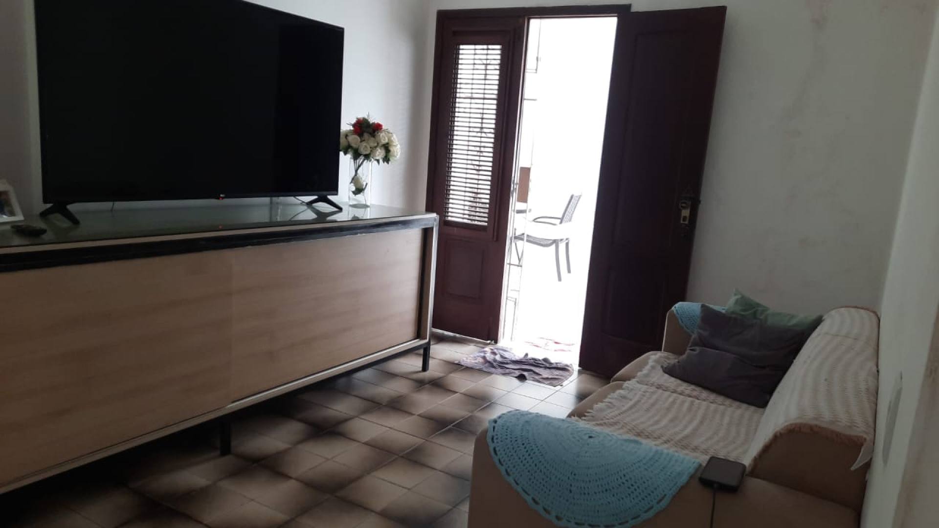 075 Casa à venda com 3 quartos sendo 1 suíte no bairro Jardim São Francisco em São Luís