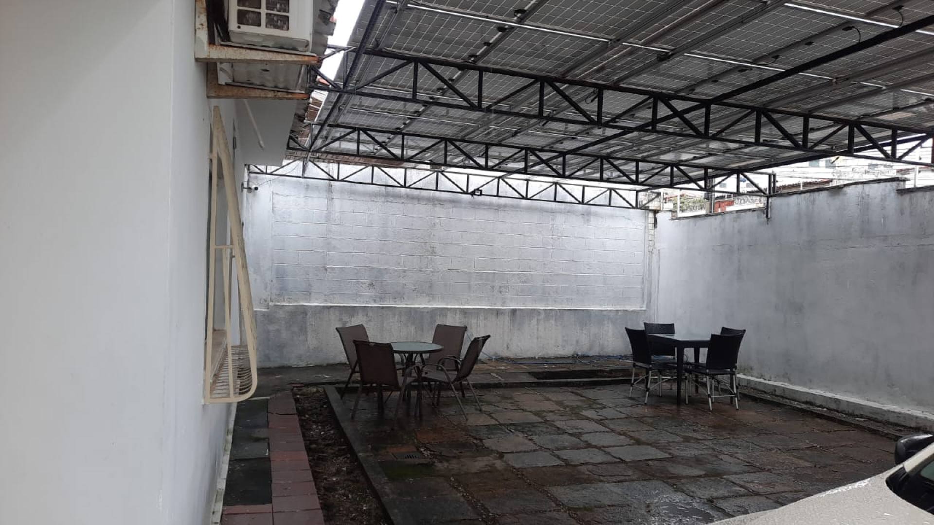 075 Casa à venda com 3 quartos sendo 1 suíte no bairro Jardim São Francisco em São Luís