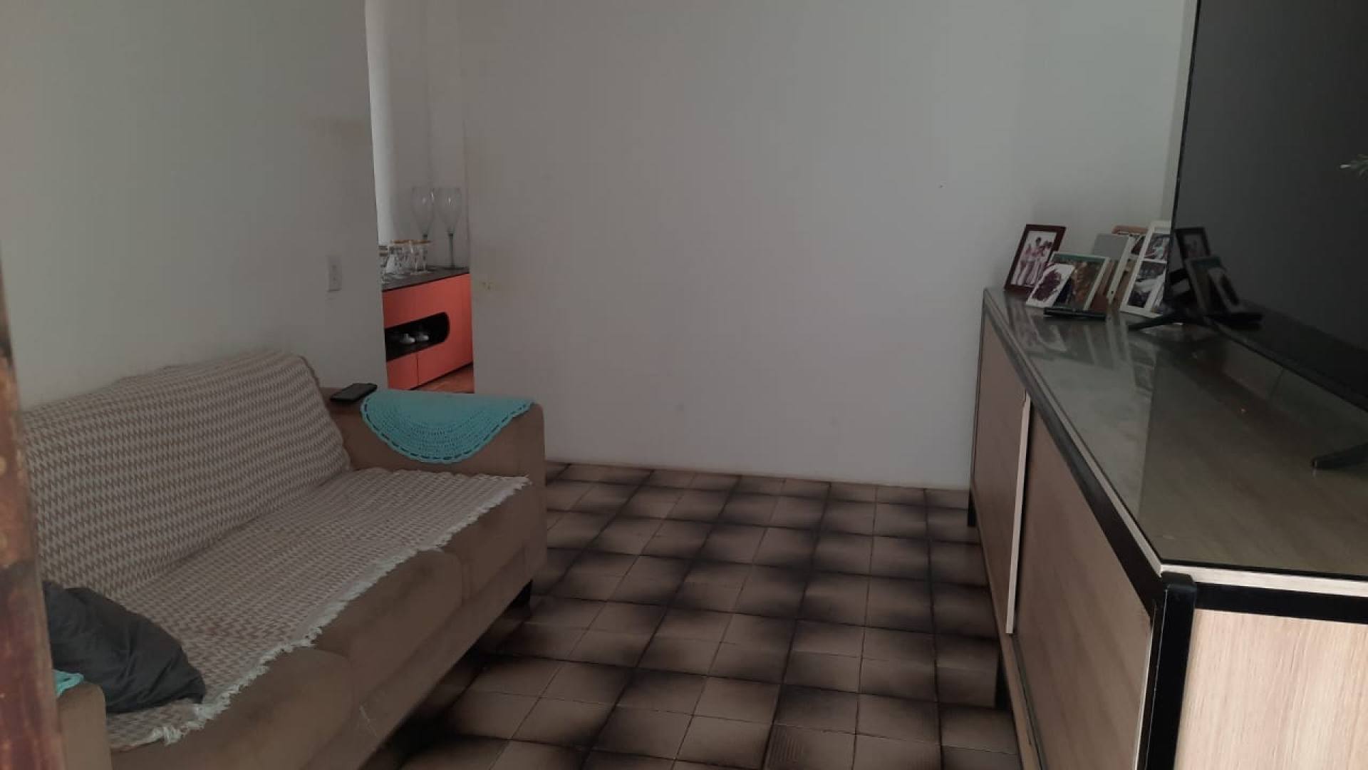 075 Casa à venda com 3 quartos sendo 1 suíte no bairro Jardim São Francisco em São Luís