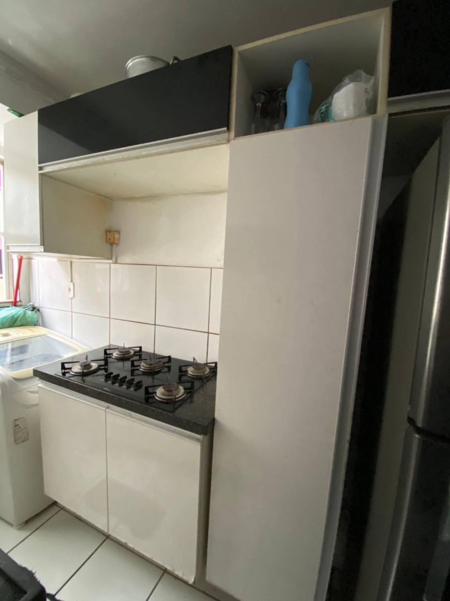 060 - Vendo Chave de Apartamento - Cond. Riviera 1 - 2 Quartos - Nascente - 2 Andar
