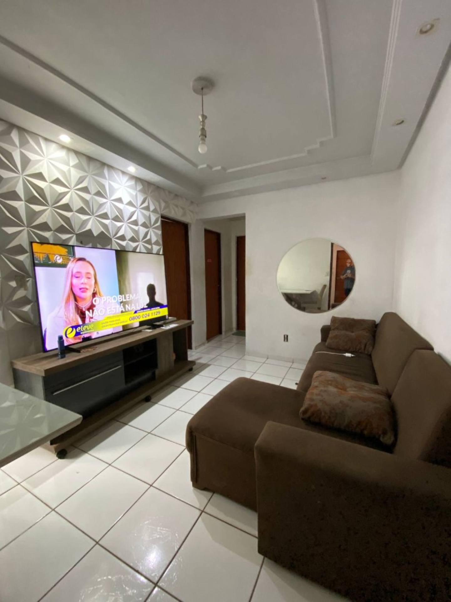 060 - Vendo Chave de Apartamento - Cond. Riviera 1 - 2 Quartos - Nascente - 2 Andar