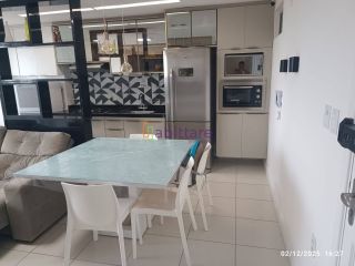 Apartamento com 2 quartos (1 suíte) no Condomínio Ilhas Gregas